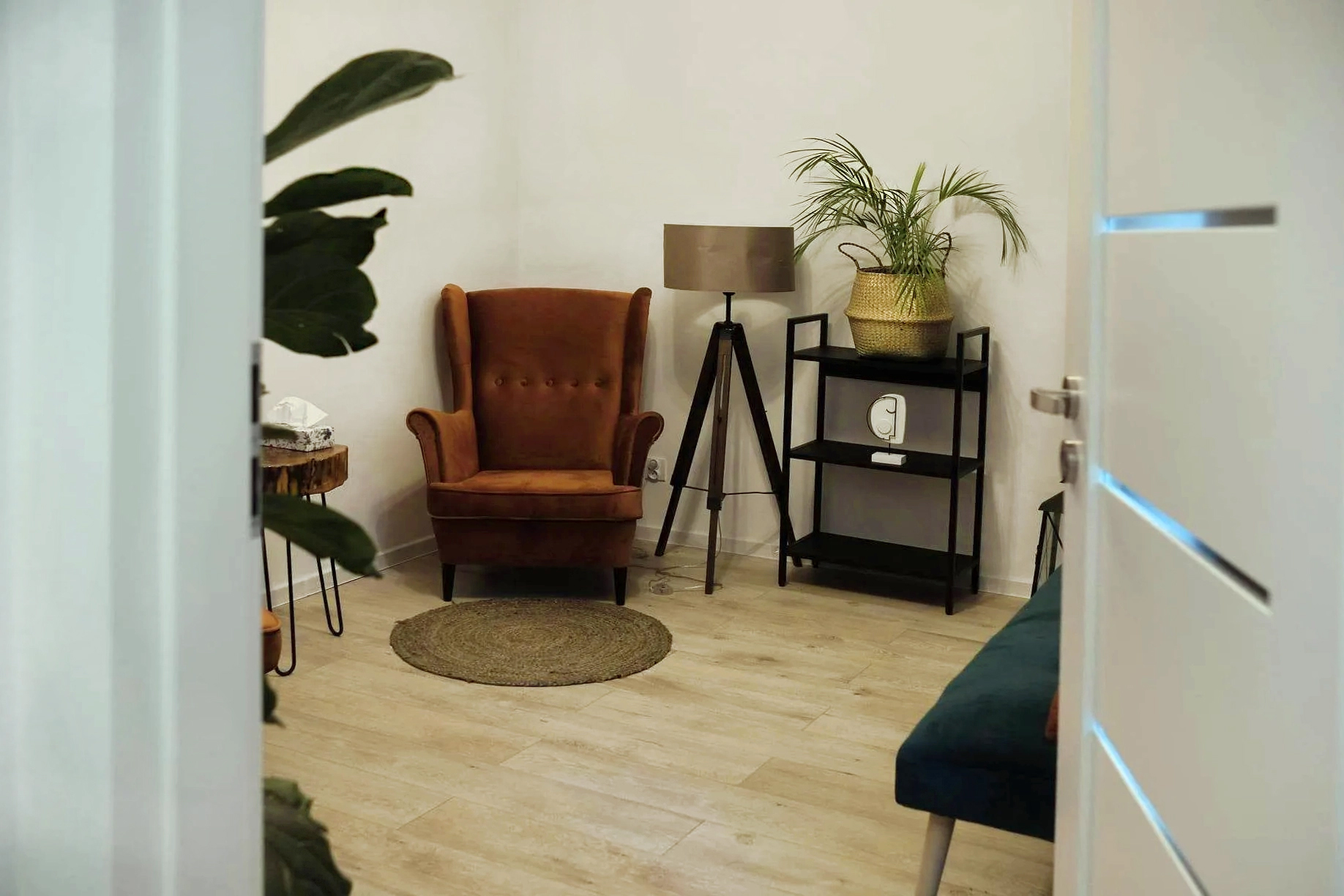 Home 7 323997026_1161238167873886_7543347918779455252_nA